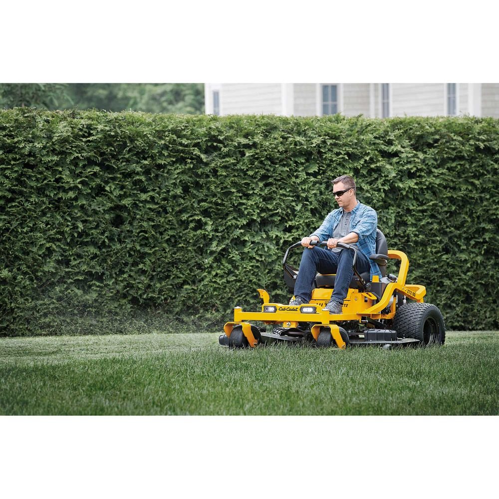 Cub Cadet Ultima Series ZT2 Lawn Mower | 60in | 726cc | 24HP