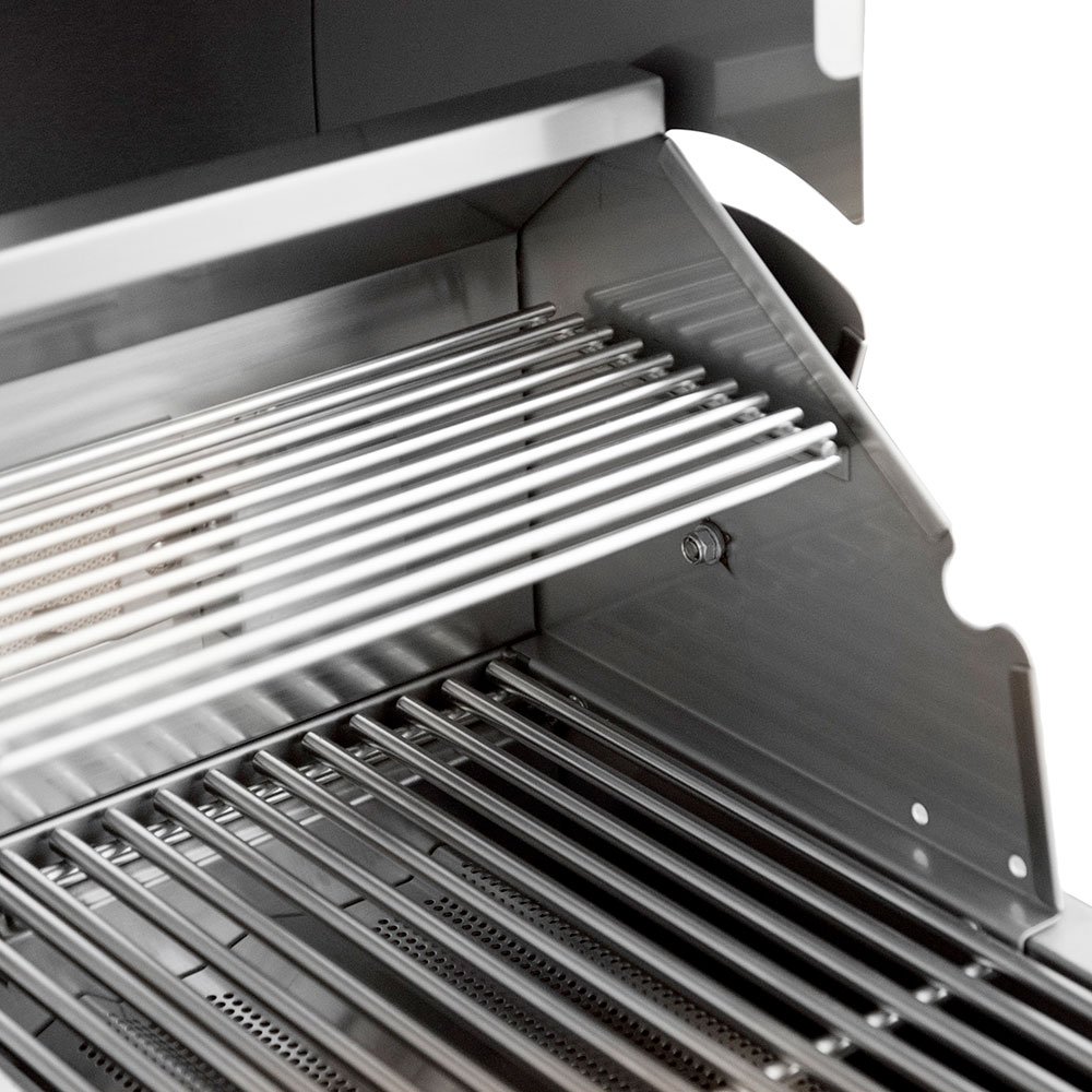 Blaze Grills LTE 32-Inch 4-Burner Built-In Propane Gas Grill with Rear Infrared Burner & Grill Lights
