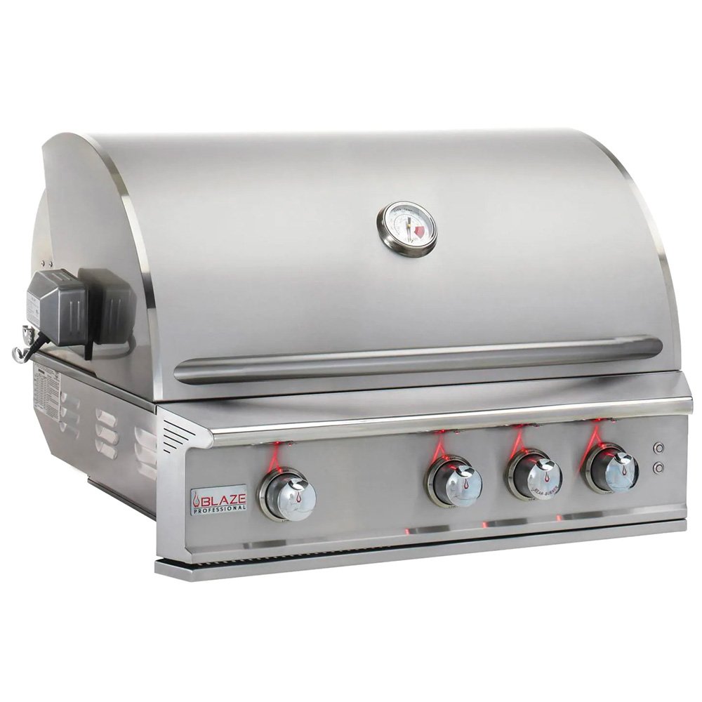 Blaze-Grills-Professional-34-Inch-3-Burner-Built-In-Natural-Gas-Grill-BLZ-3PRO-NG-Closed-Lights.jpg