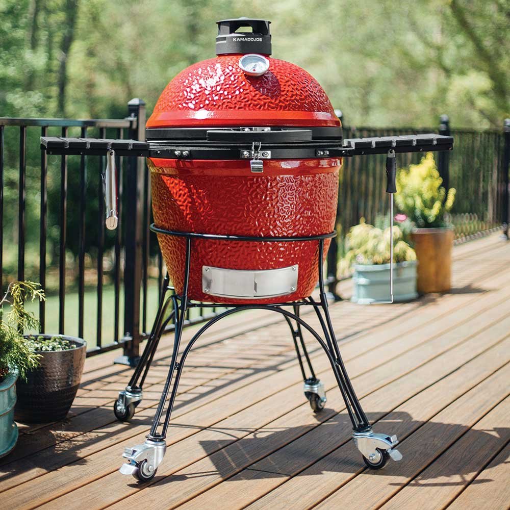 Kamado-Joe-Classic-Joe-II-18-Inch-Ceramic-Grill-KJ23RHC-Lifestyle.jpg